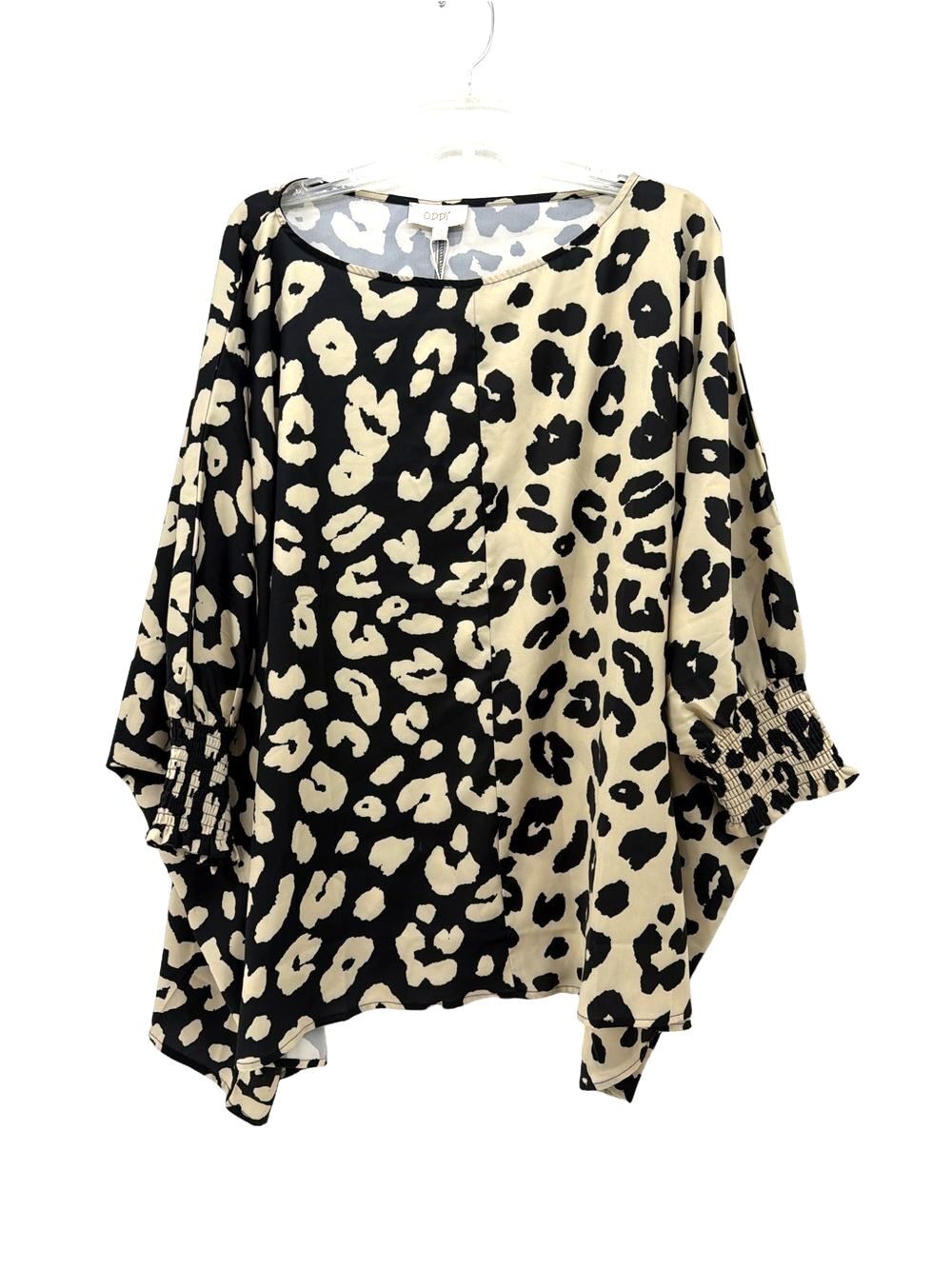 ODDY Two-Tone Black and Cream Leopard Print Blouse